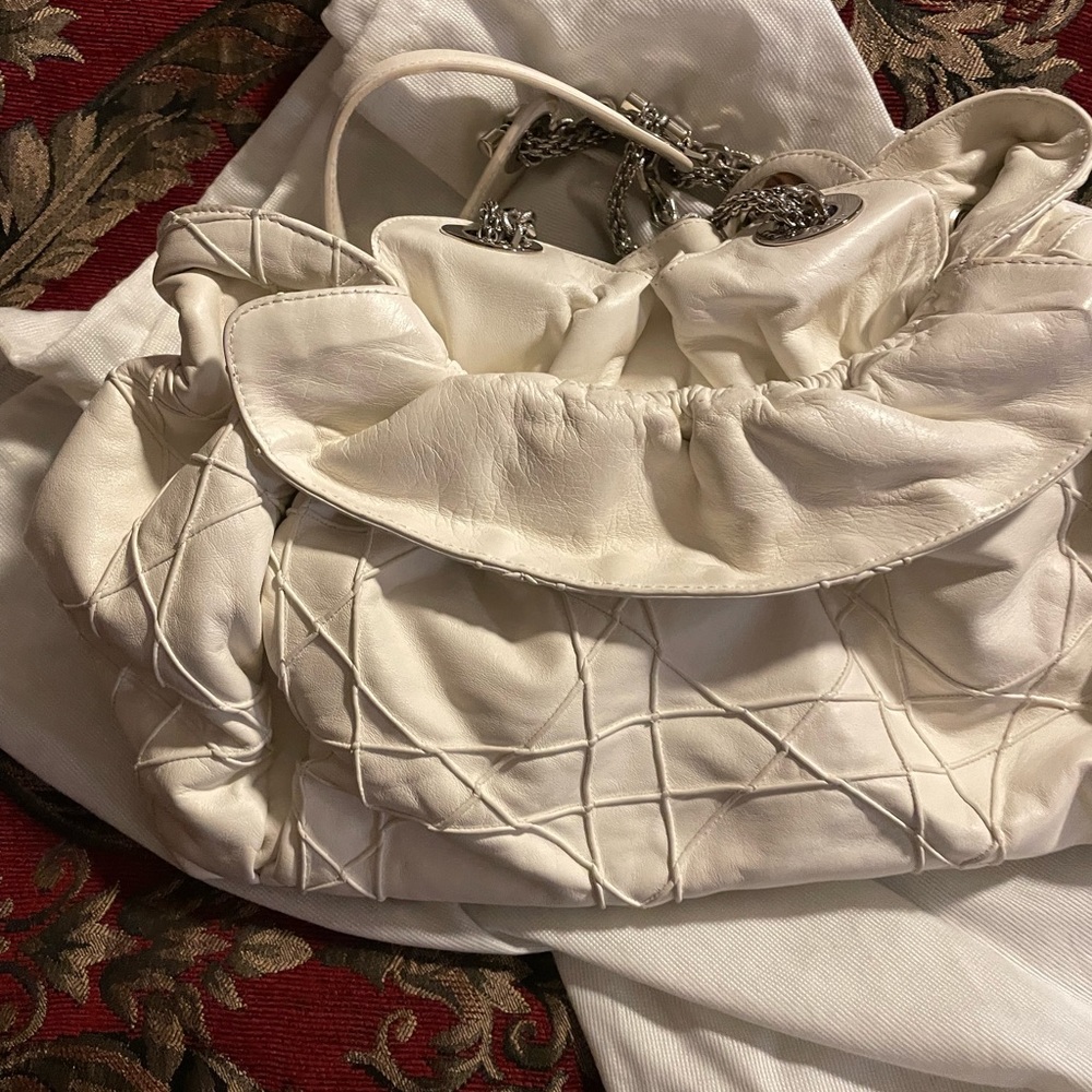 Christian Dior
Le Trente Bag - Picture 14 of 14